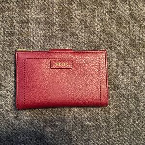 Relic Burgundy Clutch Wallet